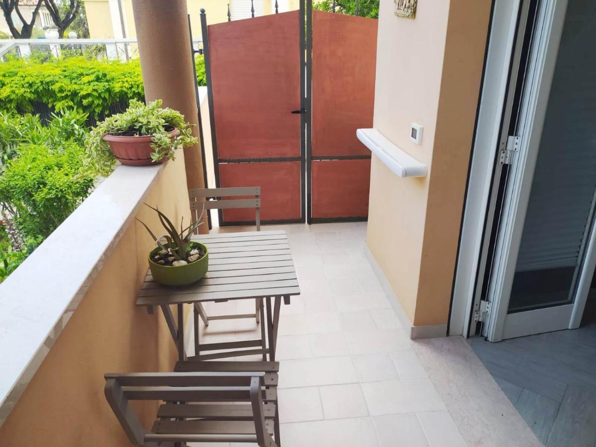 Mini Loft Fronte Mare Apartment Pescara Exterior photo